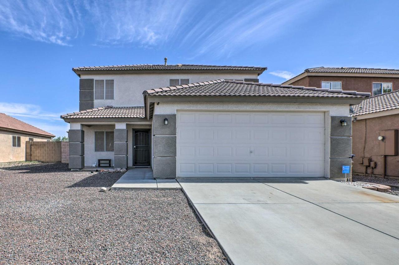 Dreamy El Mirage Oasis Less Than 12 Mi To Golf And Hike Exterior foto